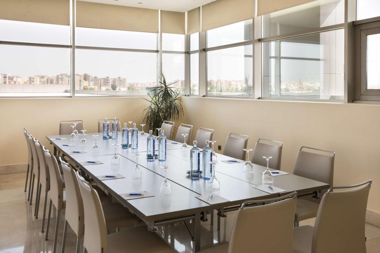 Nh Gran Hotel Casino De Extremadura Badajoz Exteriör bild Meeting room