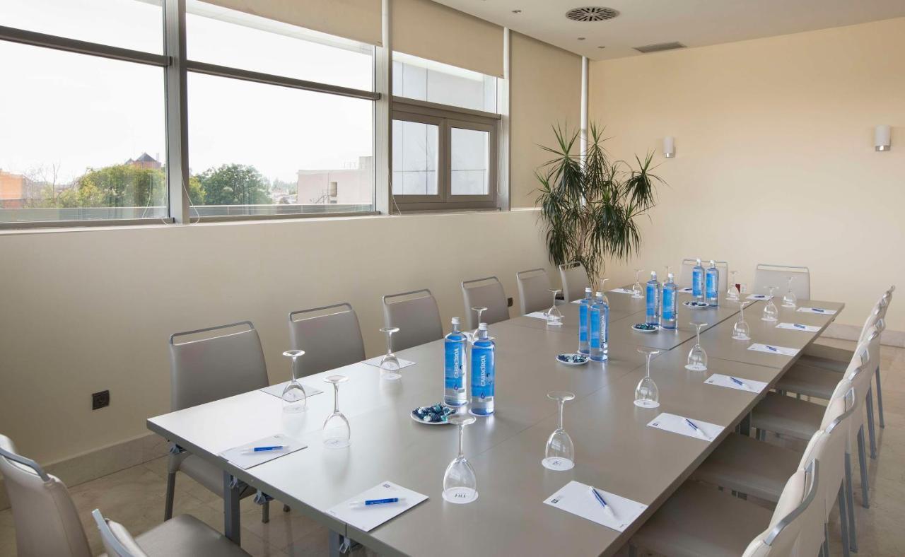 Nh Gran Hotel Casino De Extremadura Badajoz Exteriör bild Meeting room